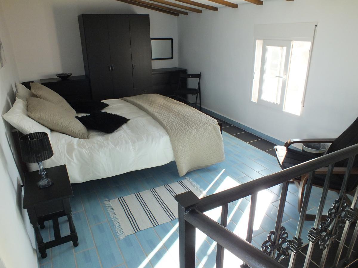 Kayenne Holiday Rentals Iznájar Eksteriør billede