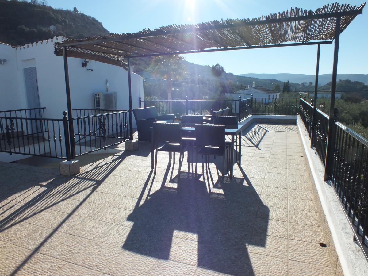 Kayenne Holiday Rentals Iznájar Eksteriør billede