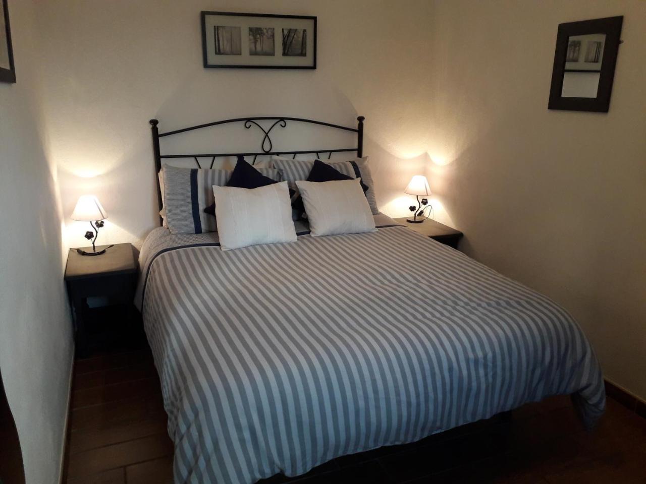 Kayenne Holiday Rentals Iznájar Eksteriør billede
